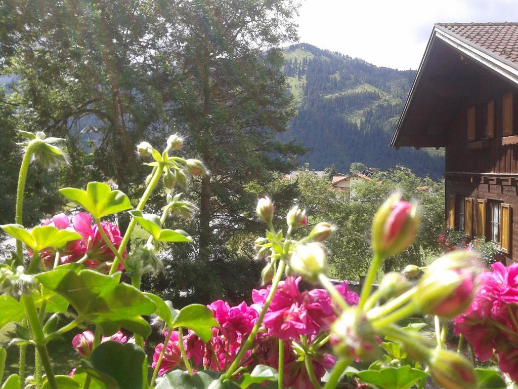 Ferienwohnung Haus Bergwelt Grän Exterior foto