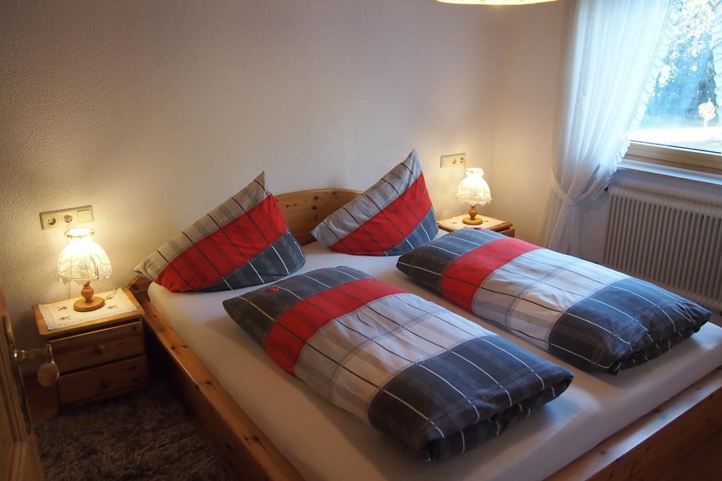 Ferienwohnung Haus Bergwelt Grän Zimmer foto