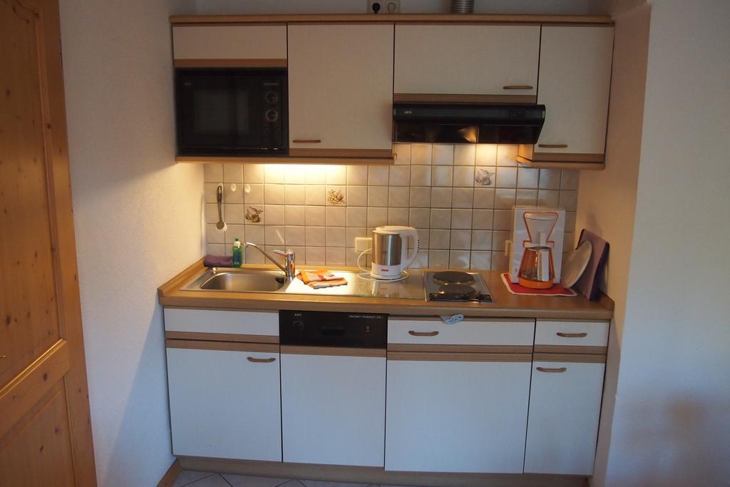 Ferienwohnung Haus Bergwelt Grän Exterior foto