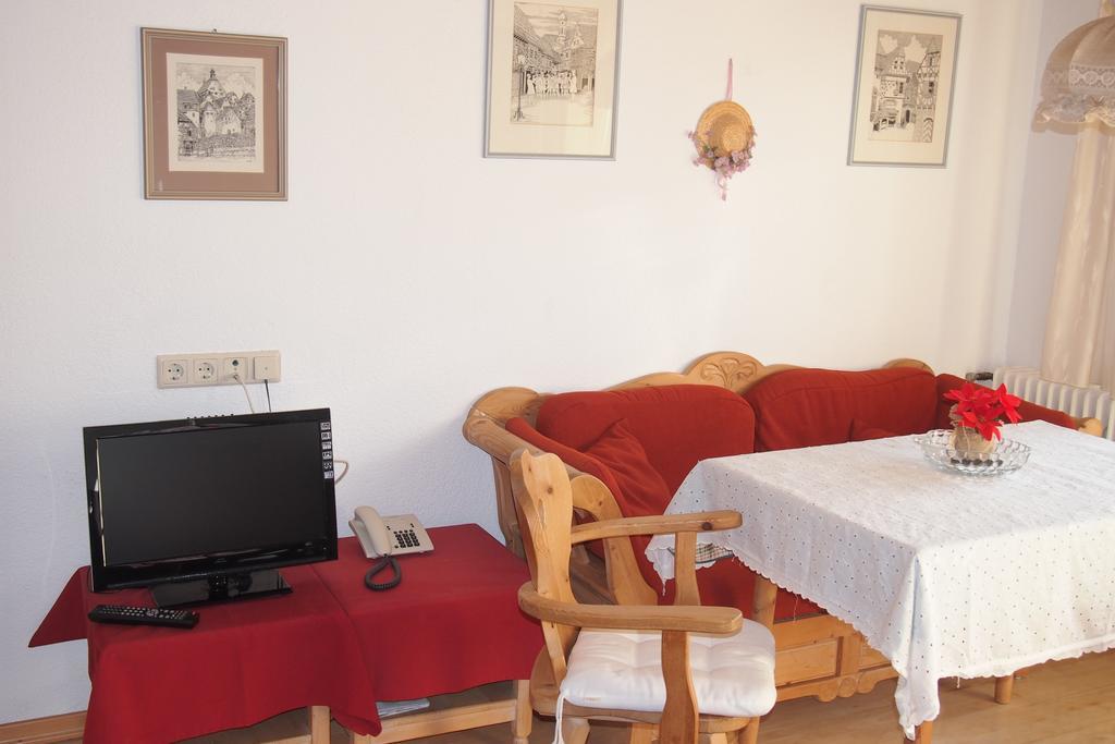 Ferienwohnung Haus Bergwelt Grän Zimmer foto