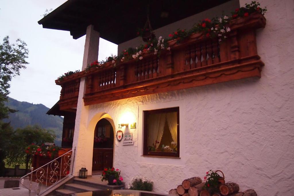 Ferienwohnung Haus Bergwelt Grän Exterior foto