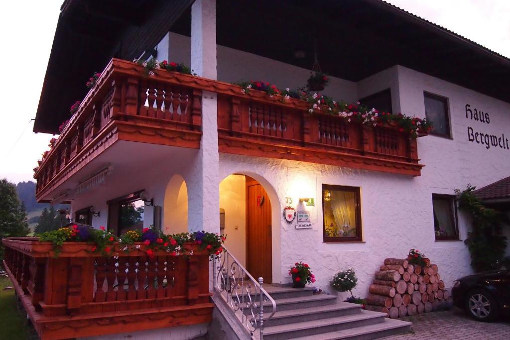 Ferienwohnung Haus Bergwelt Grän Exterior foto